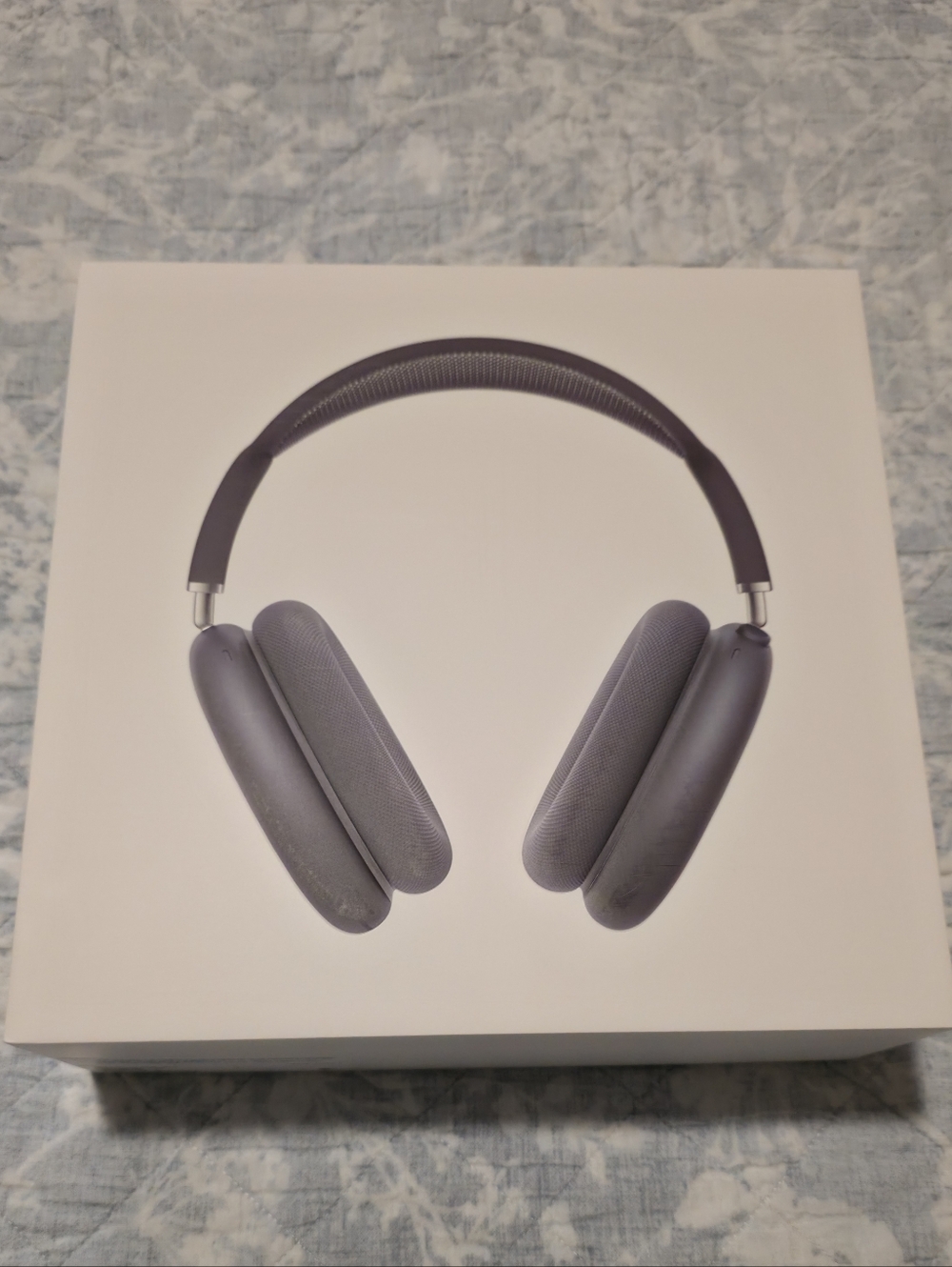 AirPods Max Headphones — Midnight